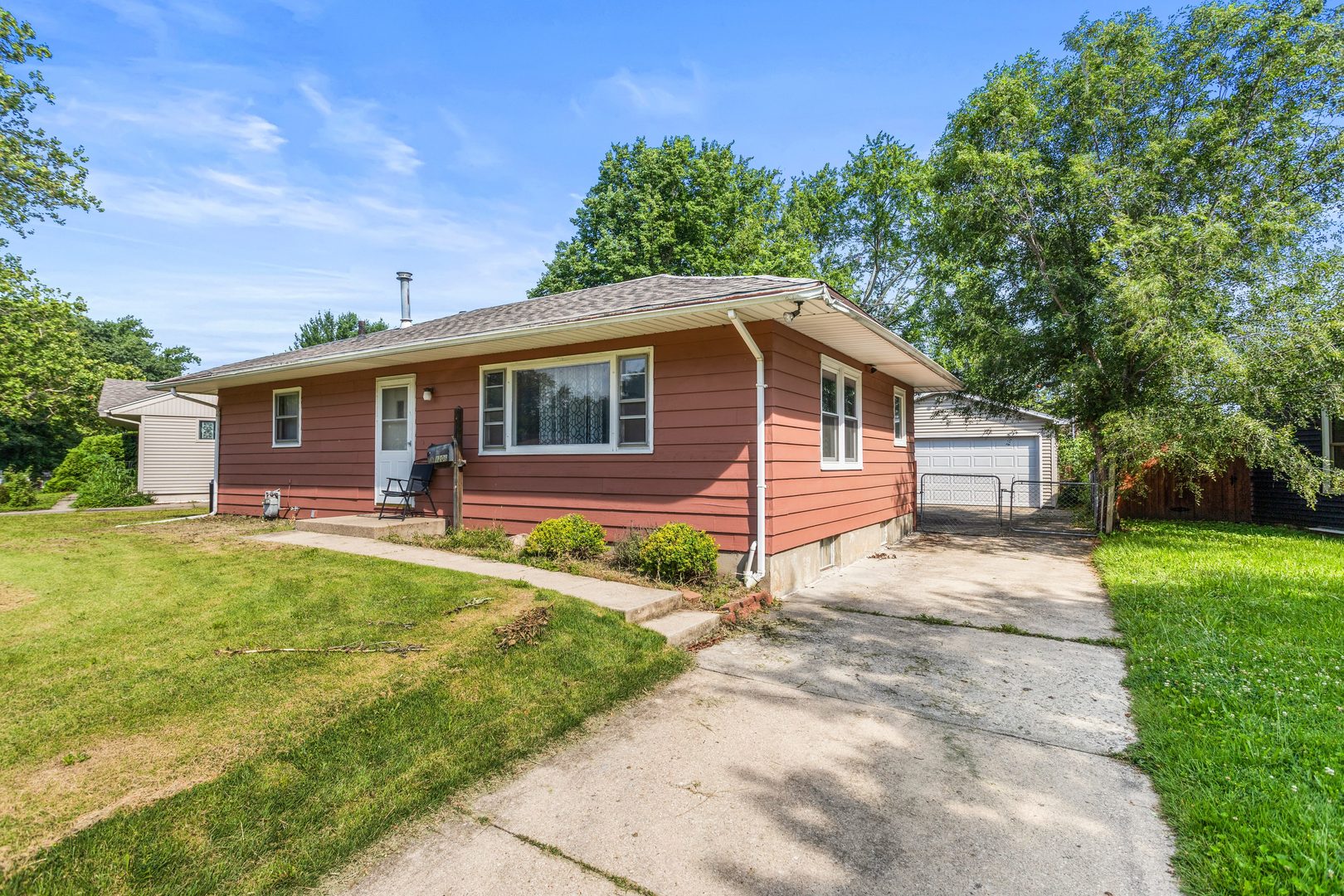 1206 Cole Place