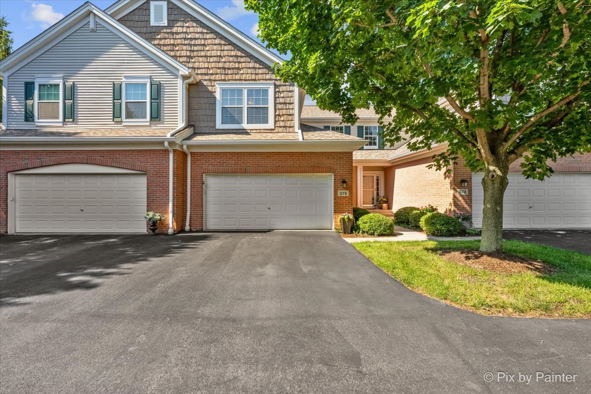 375 WOLCOTT Lane