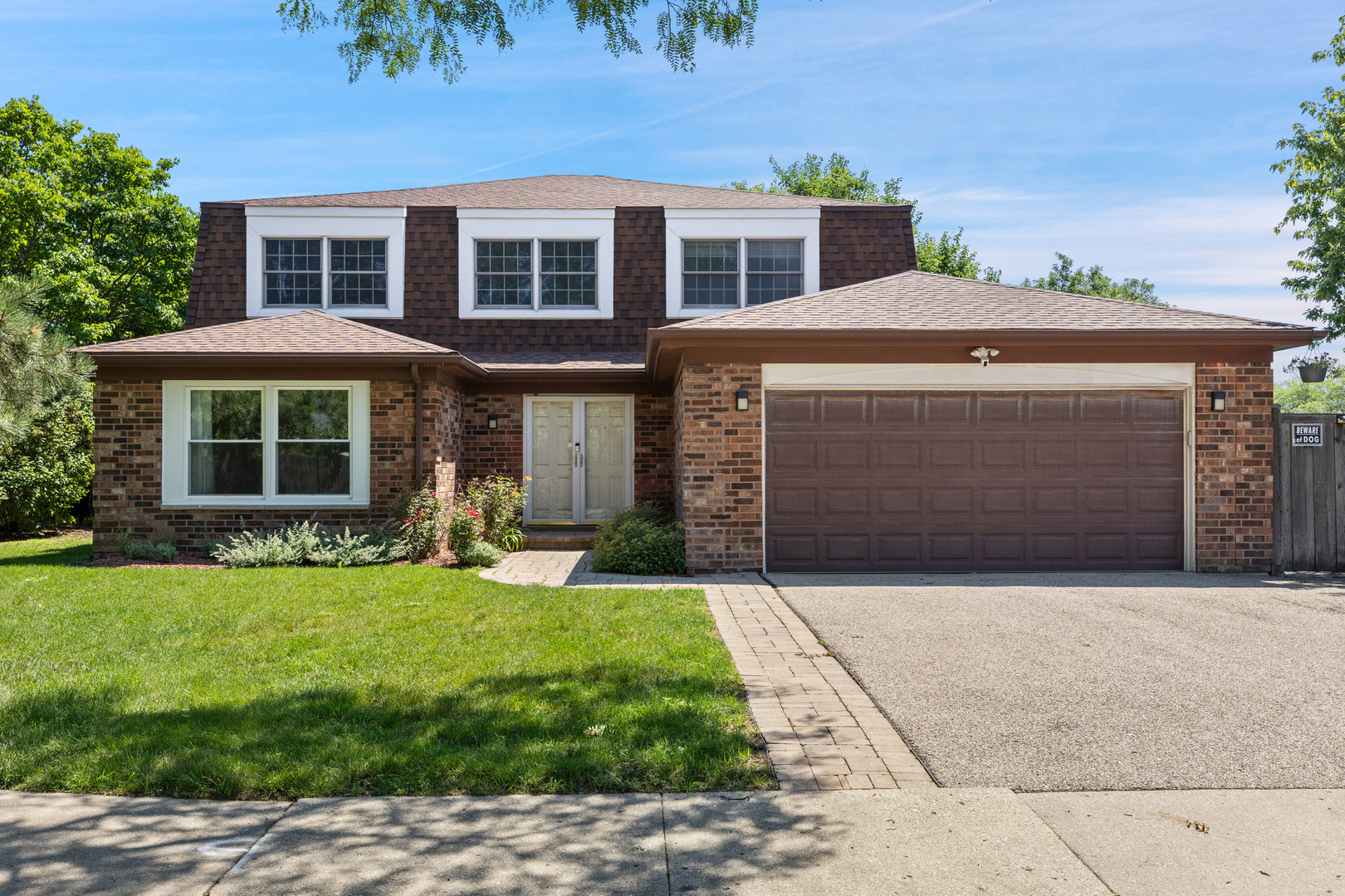 11 BIRCHWOOD Avenue
