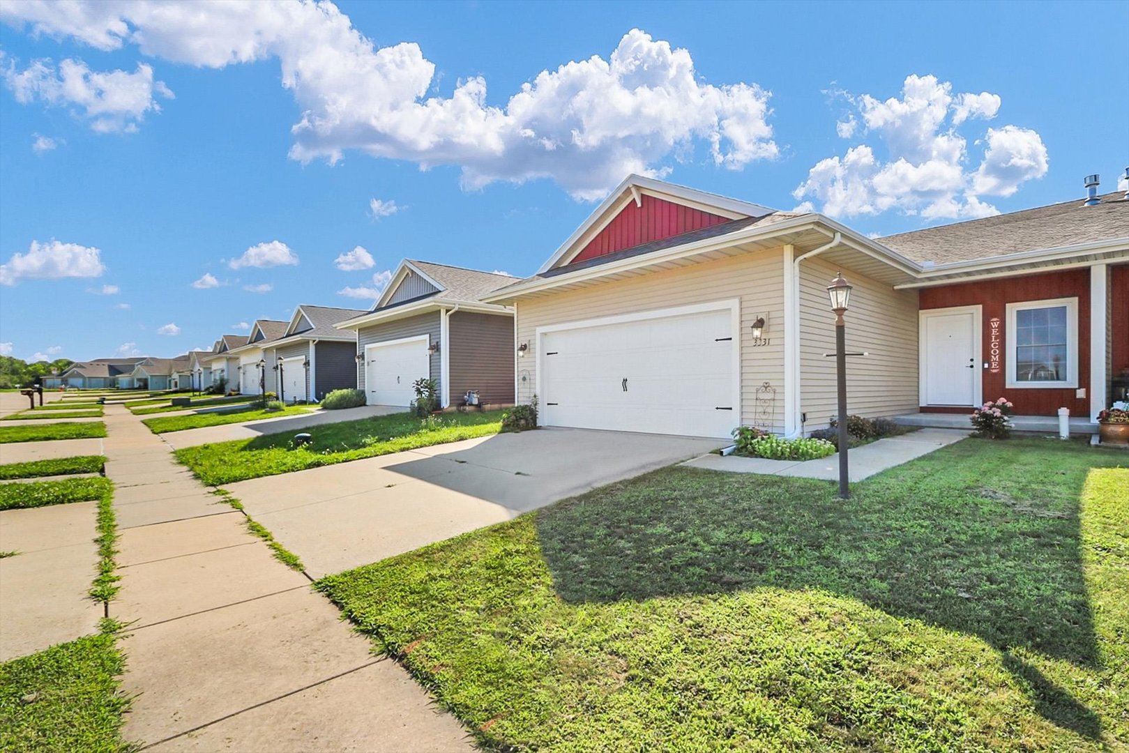 3331 Boulder Ridge Drive
