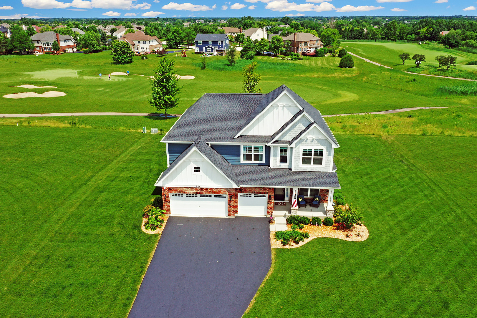 10 Crystal Downs Drive