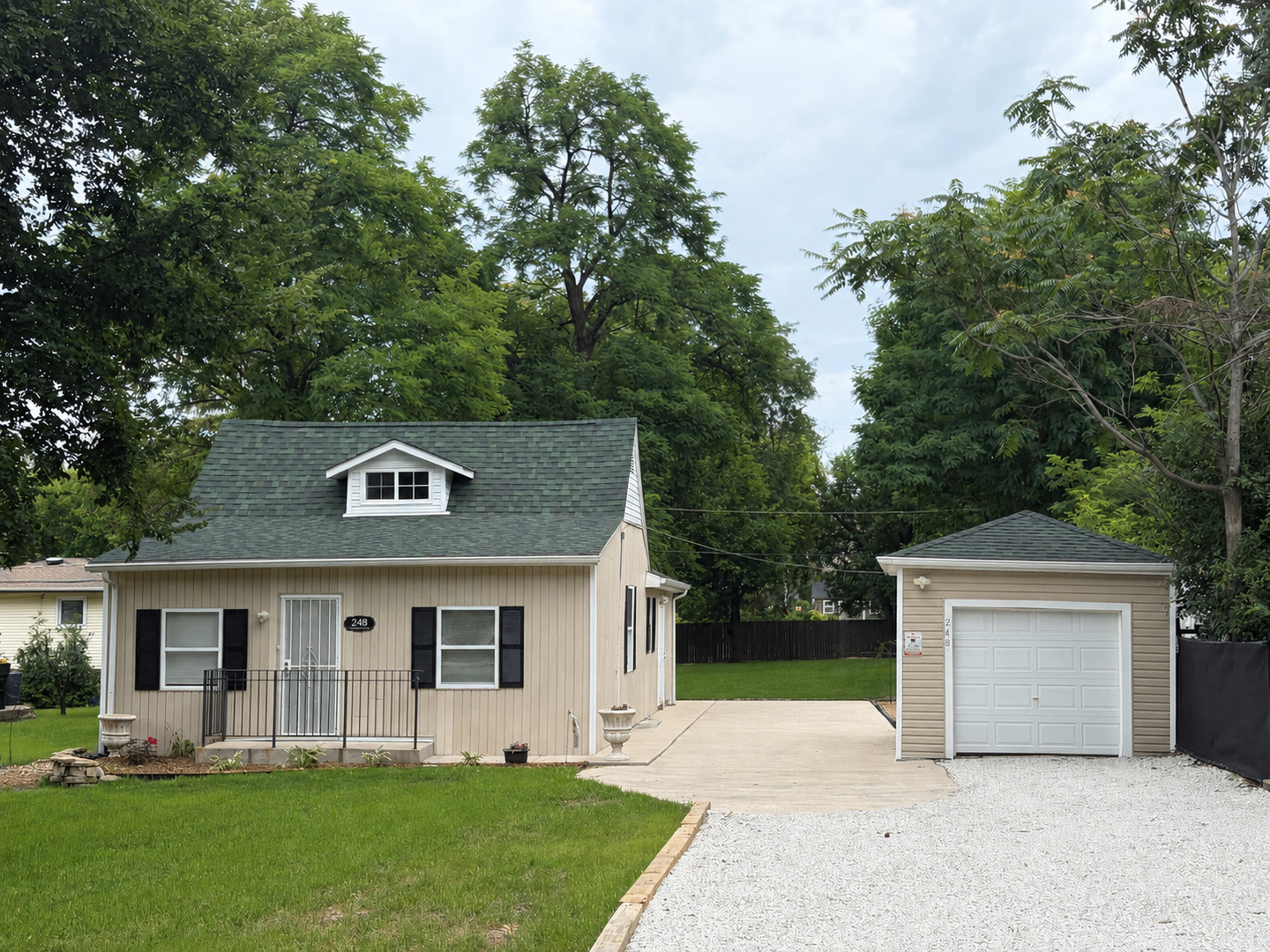 248 W Naperville Road