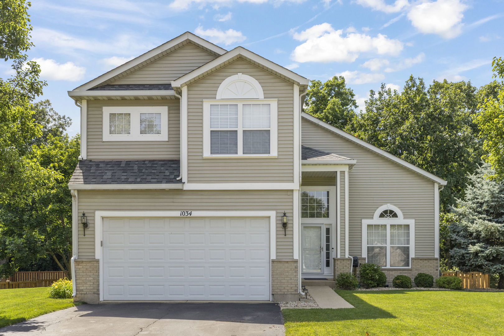 1034 Stephen Court