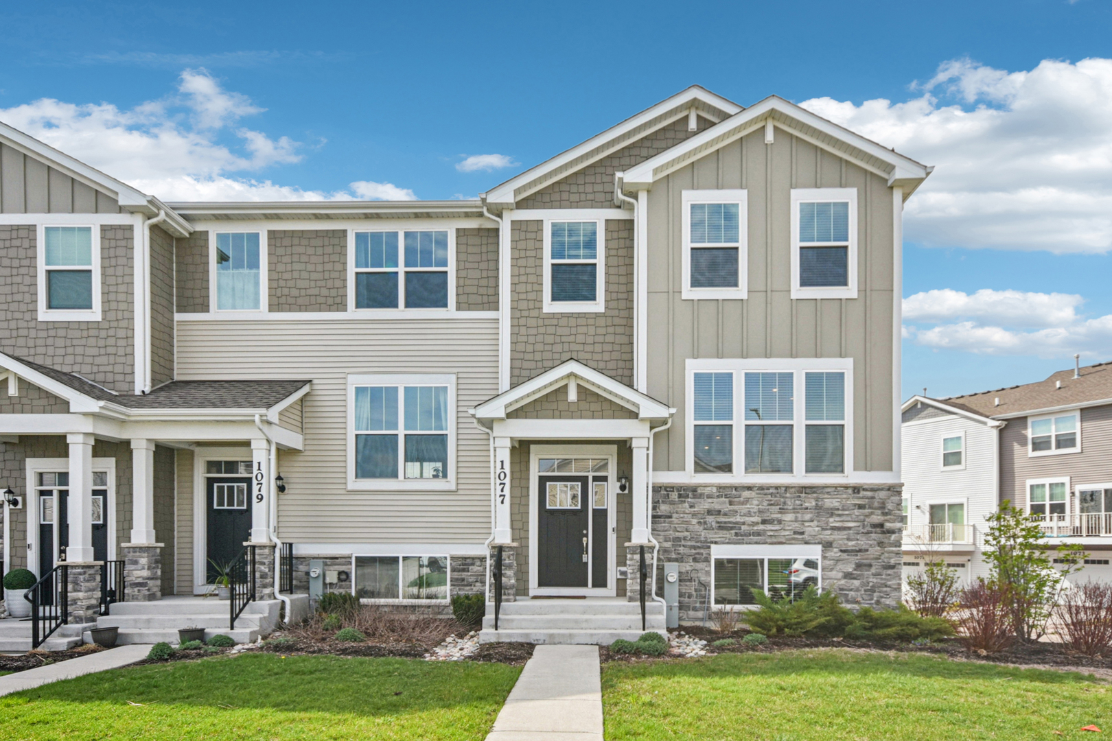1077 Moraine Drive