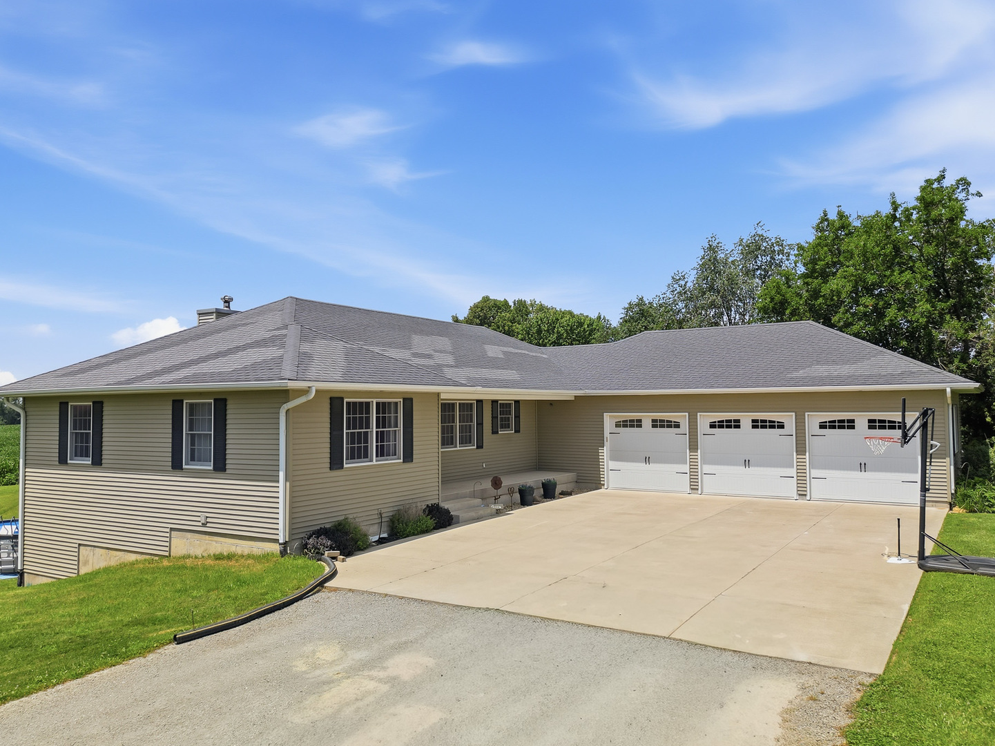 19481 Blue Goose Road