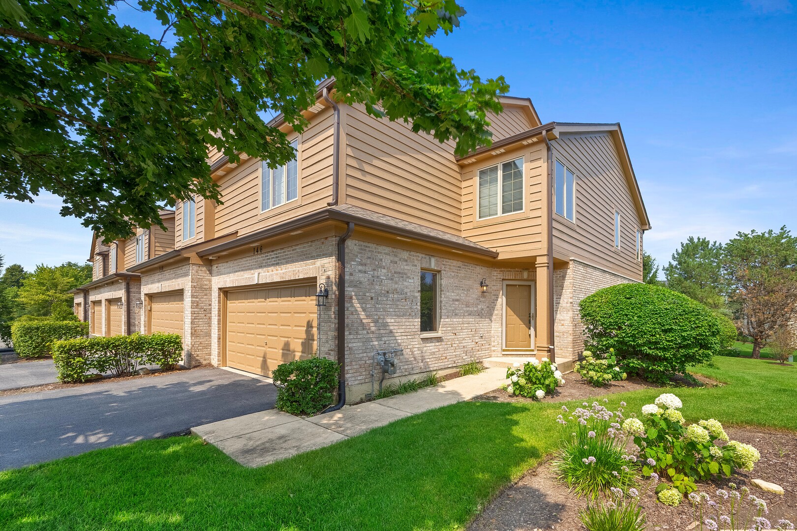 146 Santa Fe Lane
