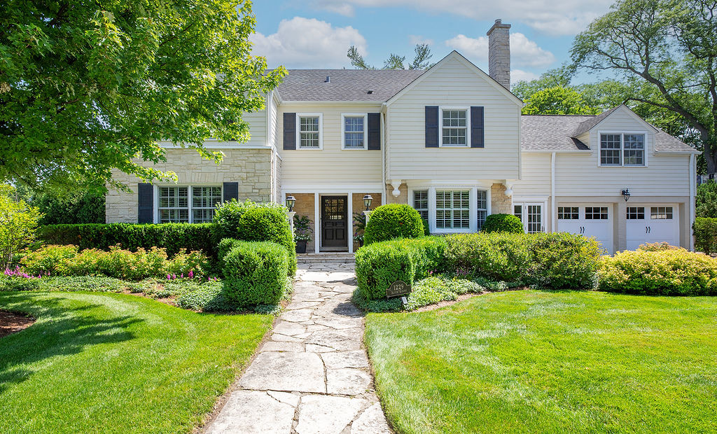 1229 Alvin Court