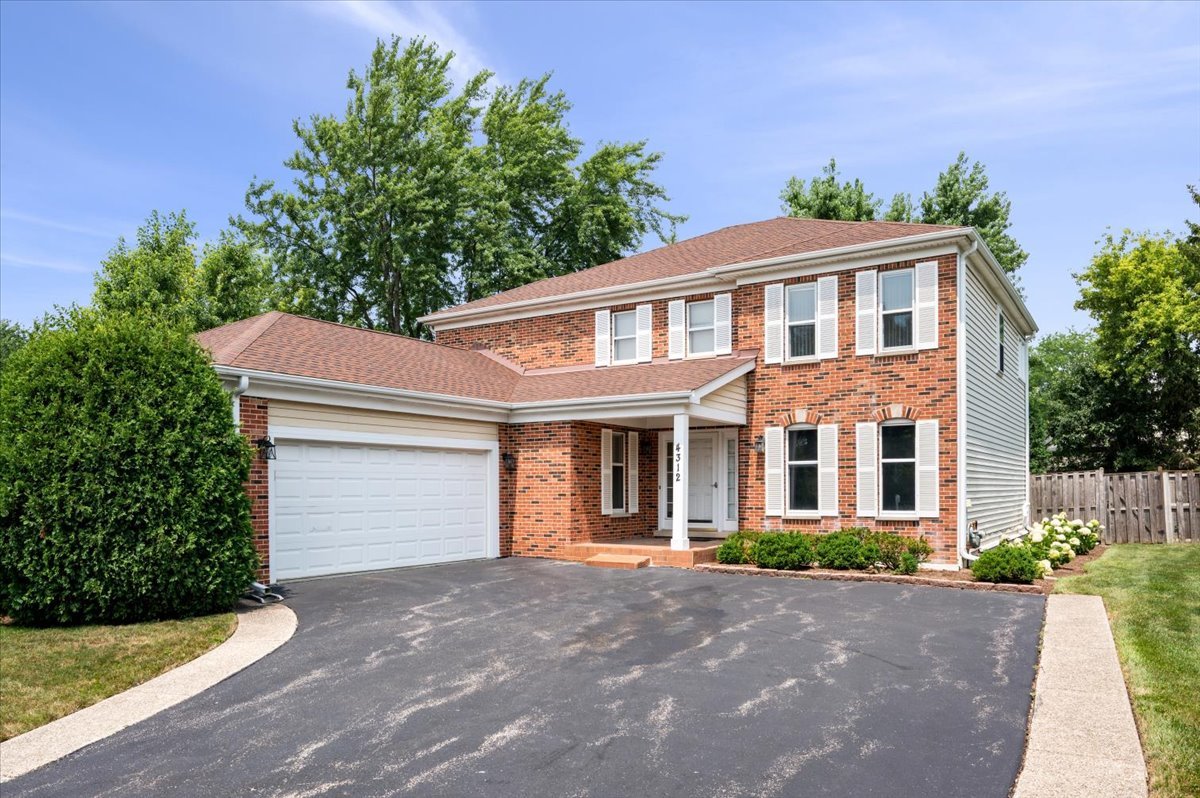 4312 Ivy Lane