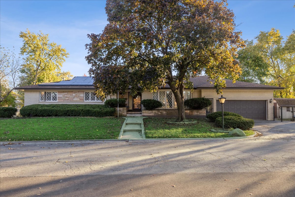 10129 Westmanor Drive