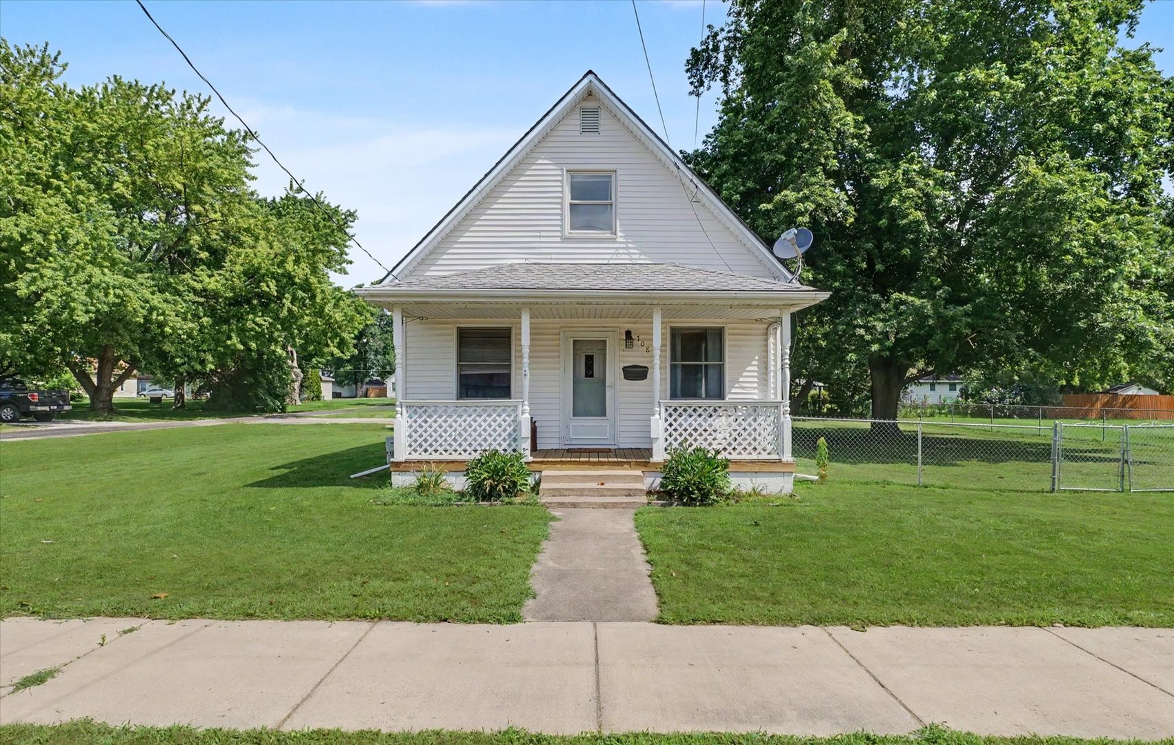 708 W Water Street