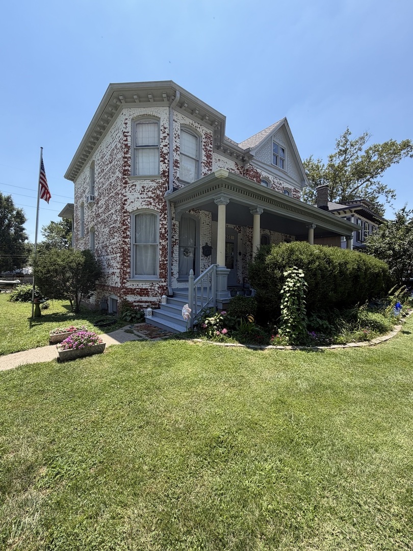451 W Macon Street