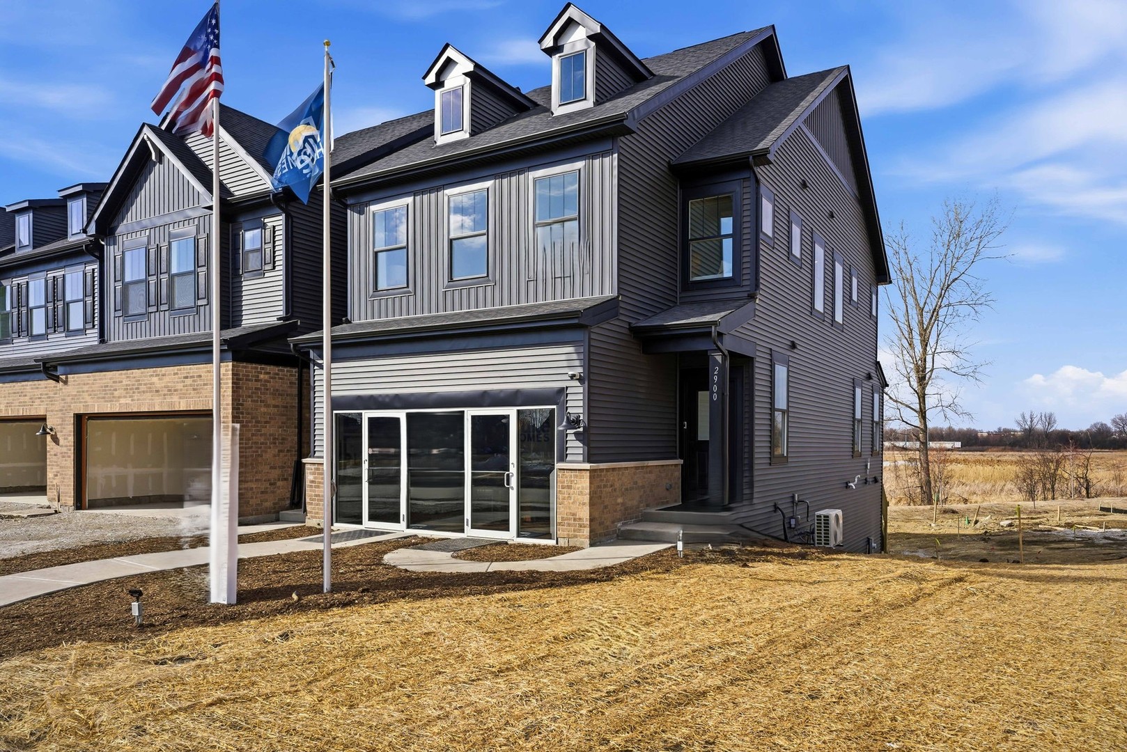 2812 Preserve Circle