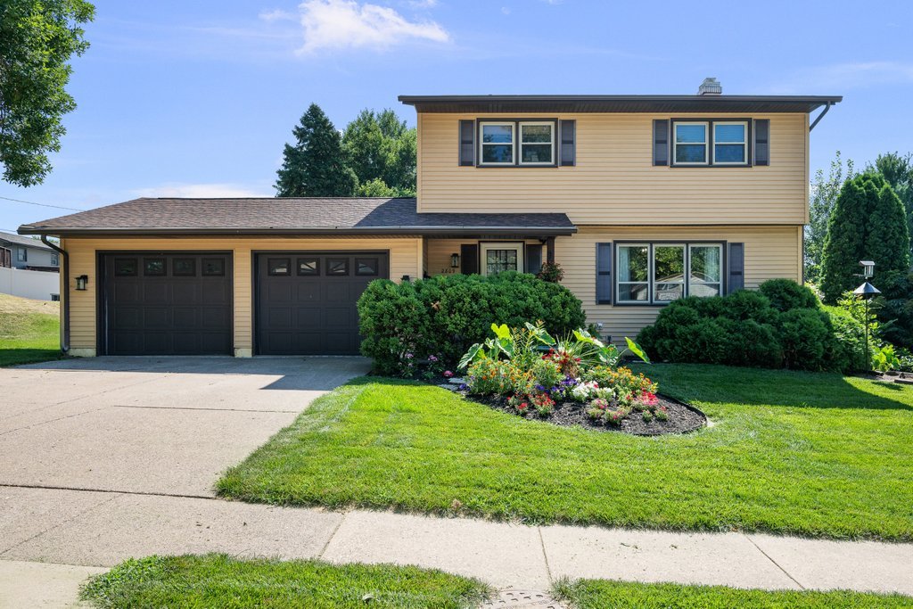 2809 Sycamore Terrace