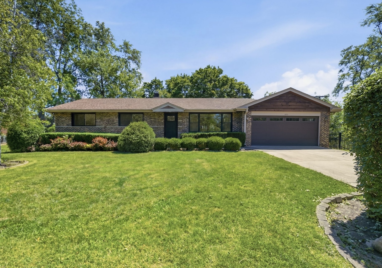 1801 N Iris Drive