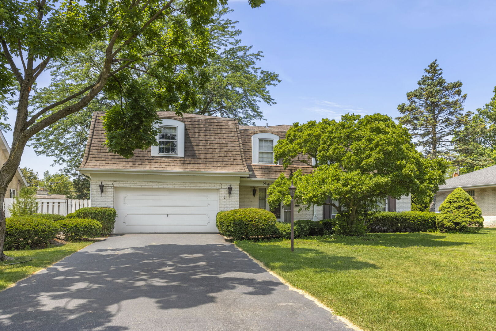 4726 Howard