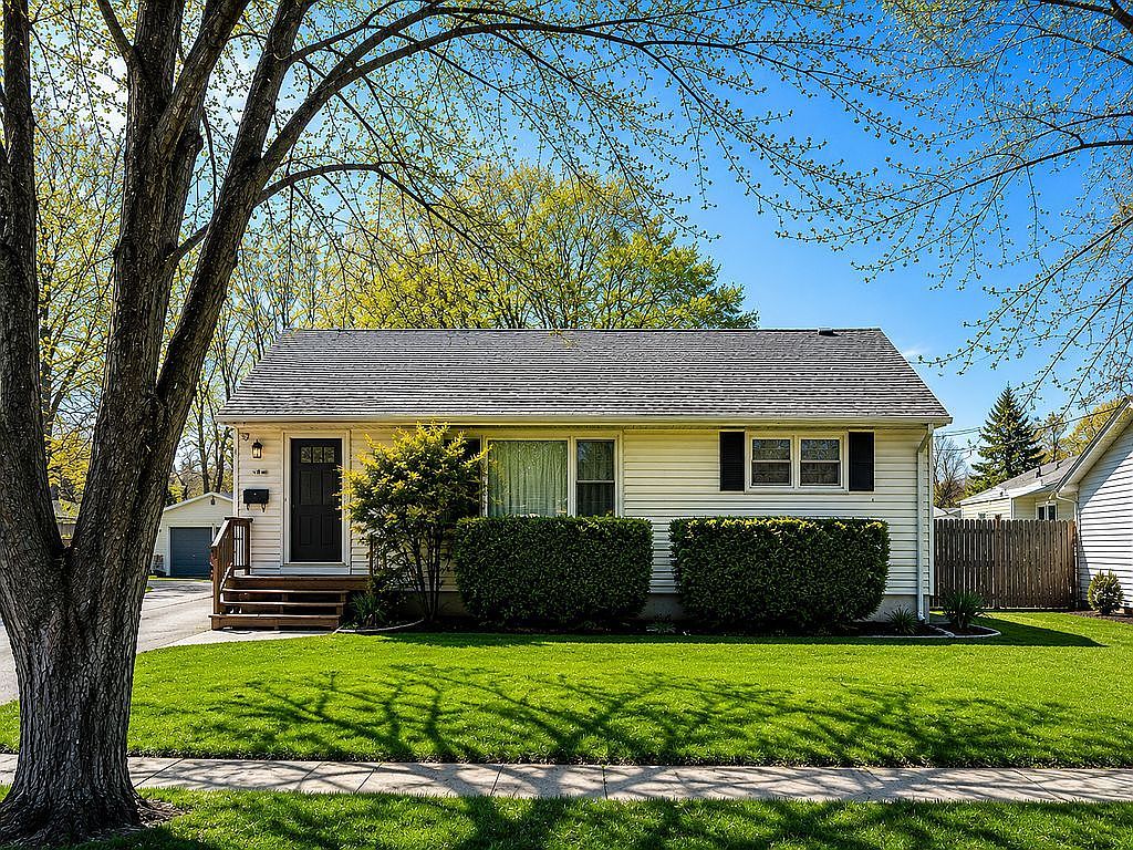 2110 Delaware Road