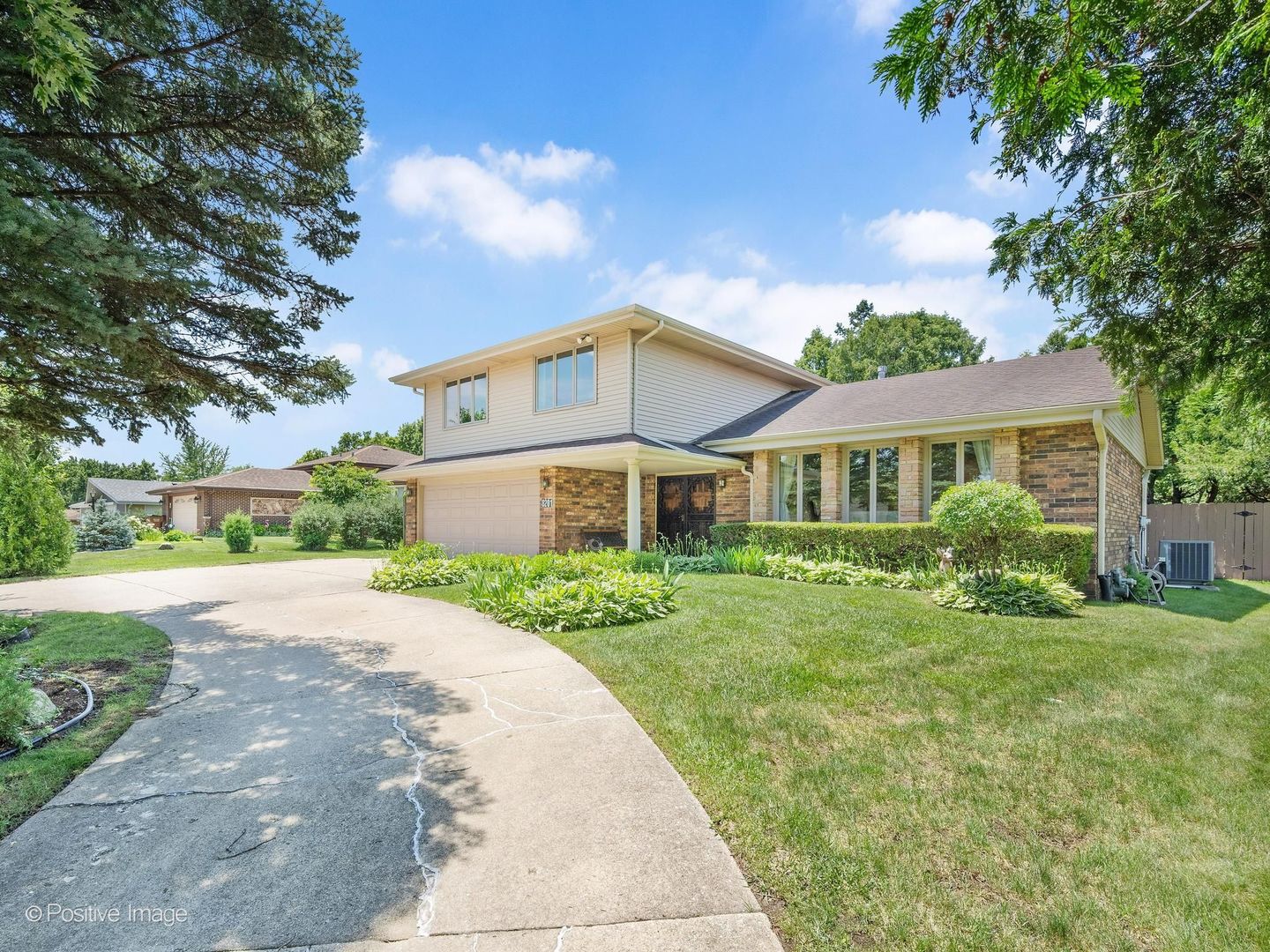 8201 Crestview Drive