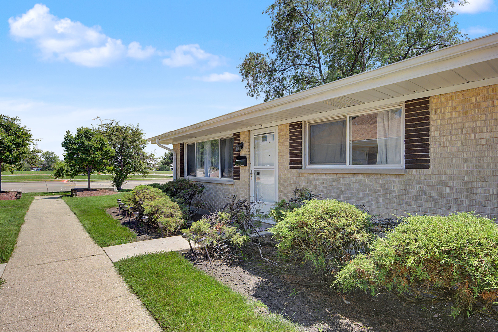 813 Valley Stream Drive