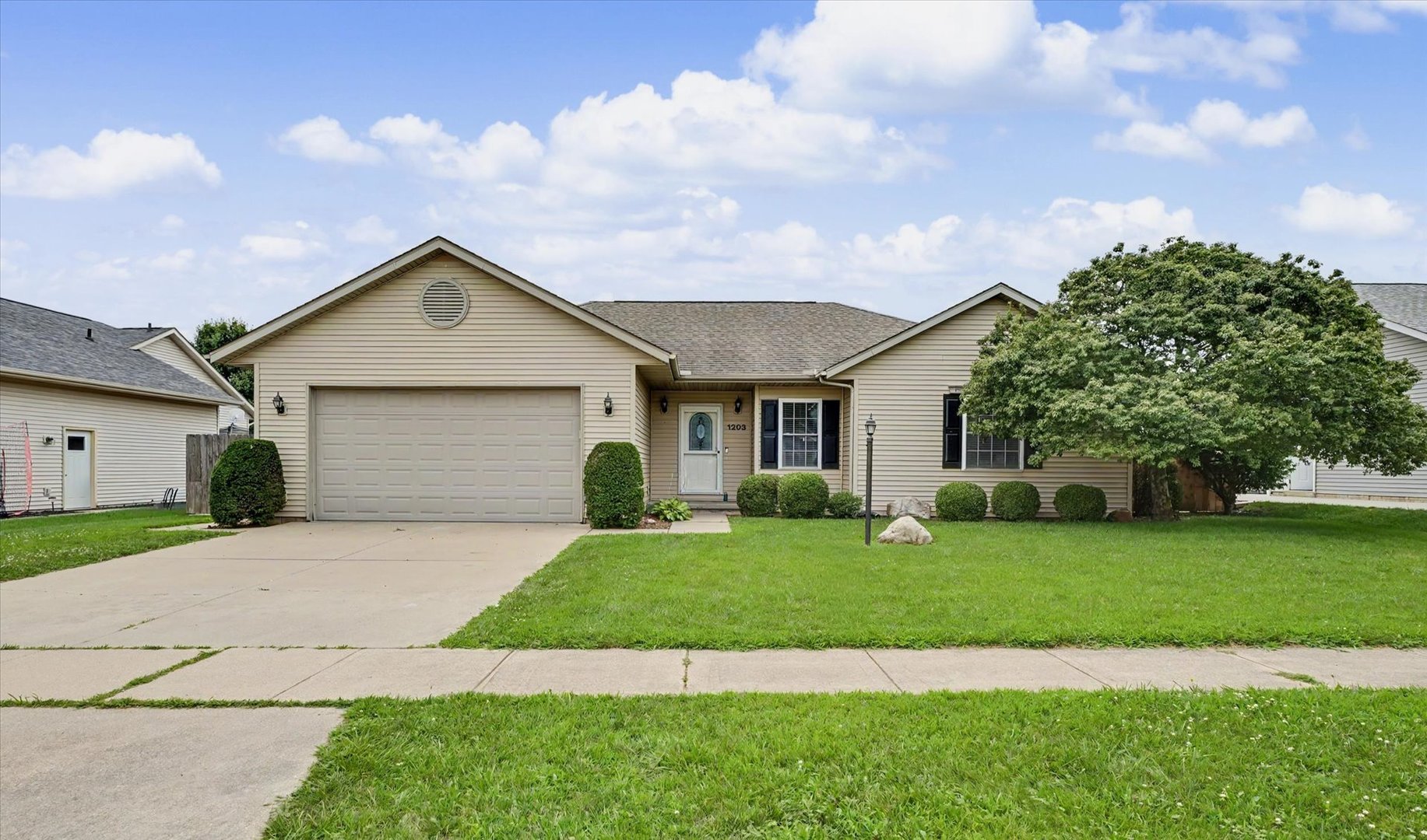 1203 EDGEVIEW Drive