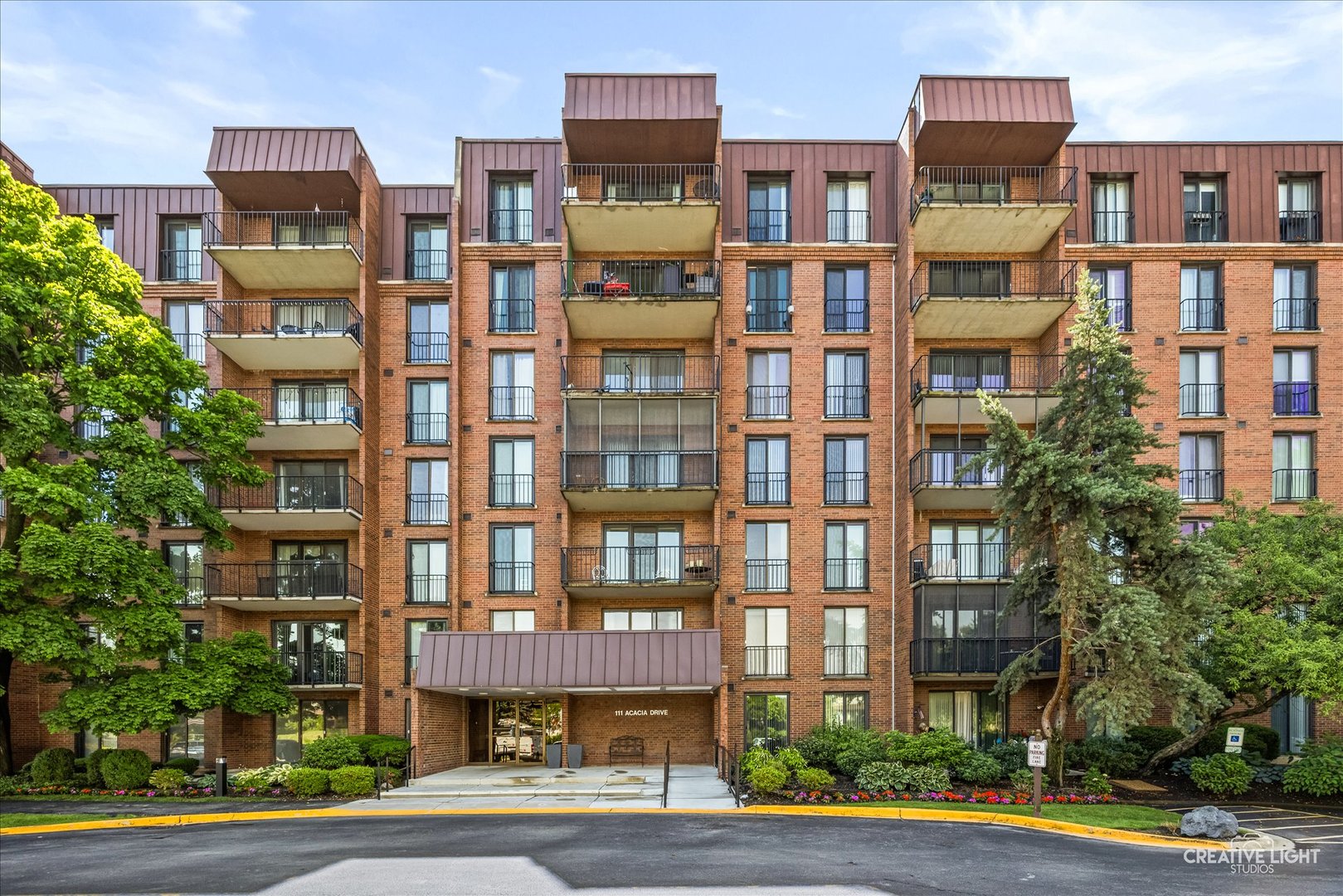 111 Acacia