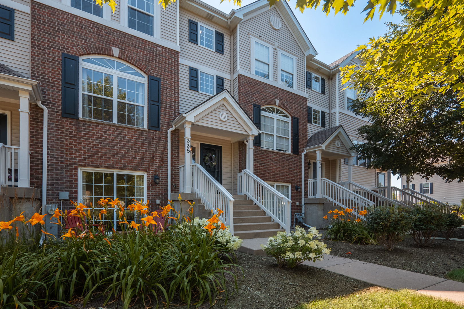 335 Lakeshore Drive