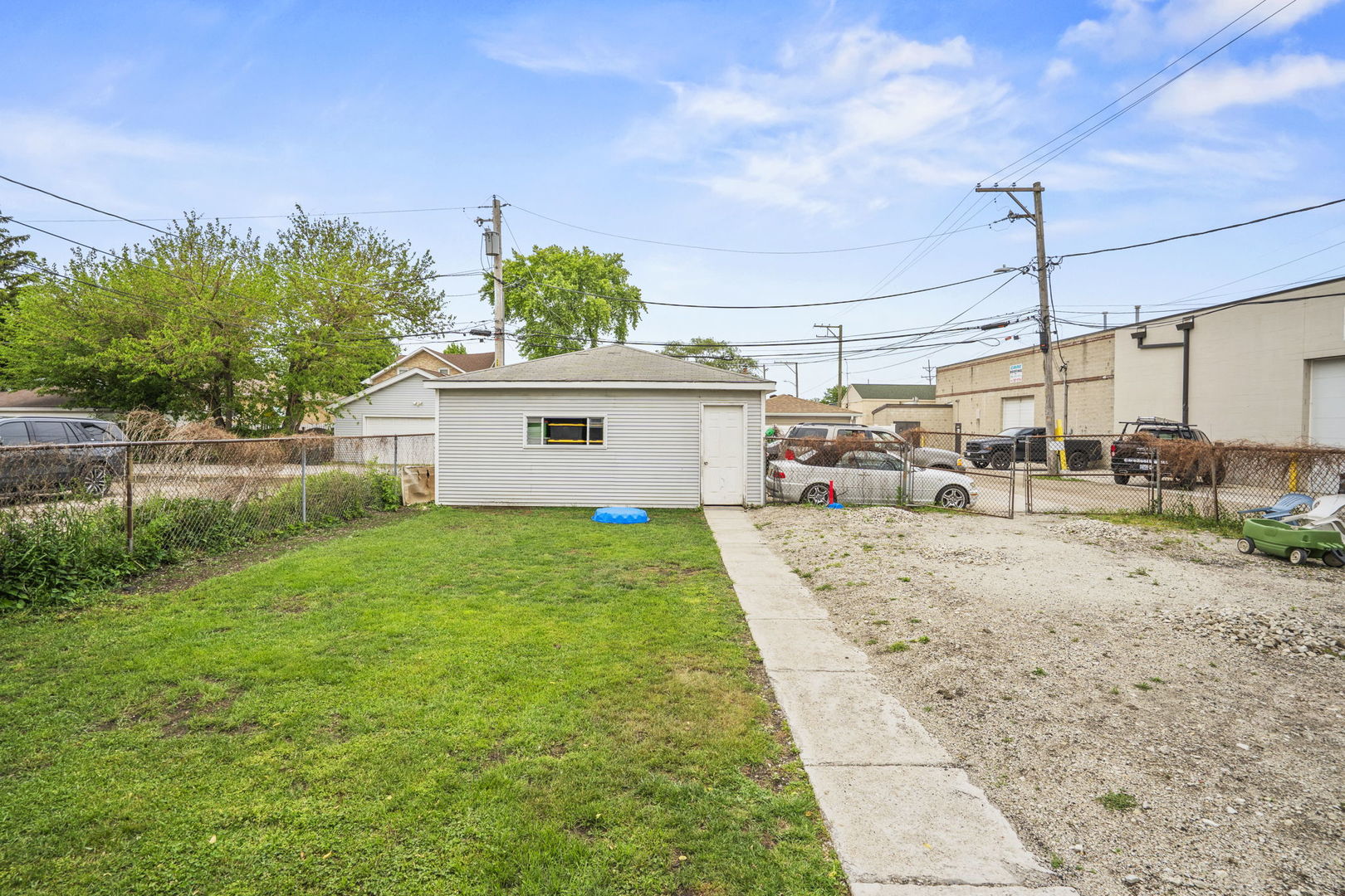 4635 Eberly Avenue