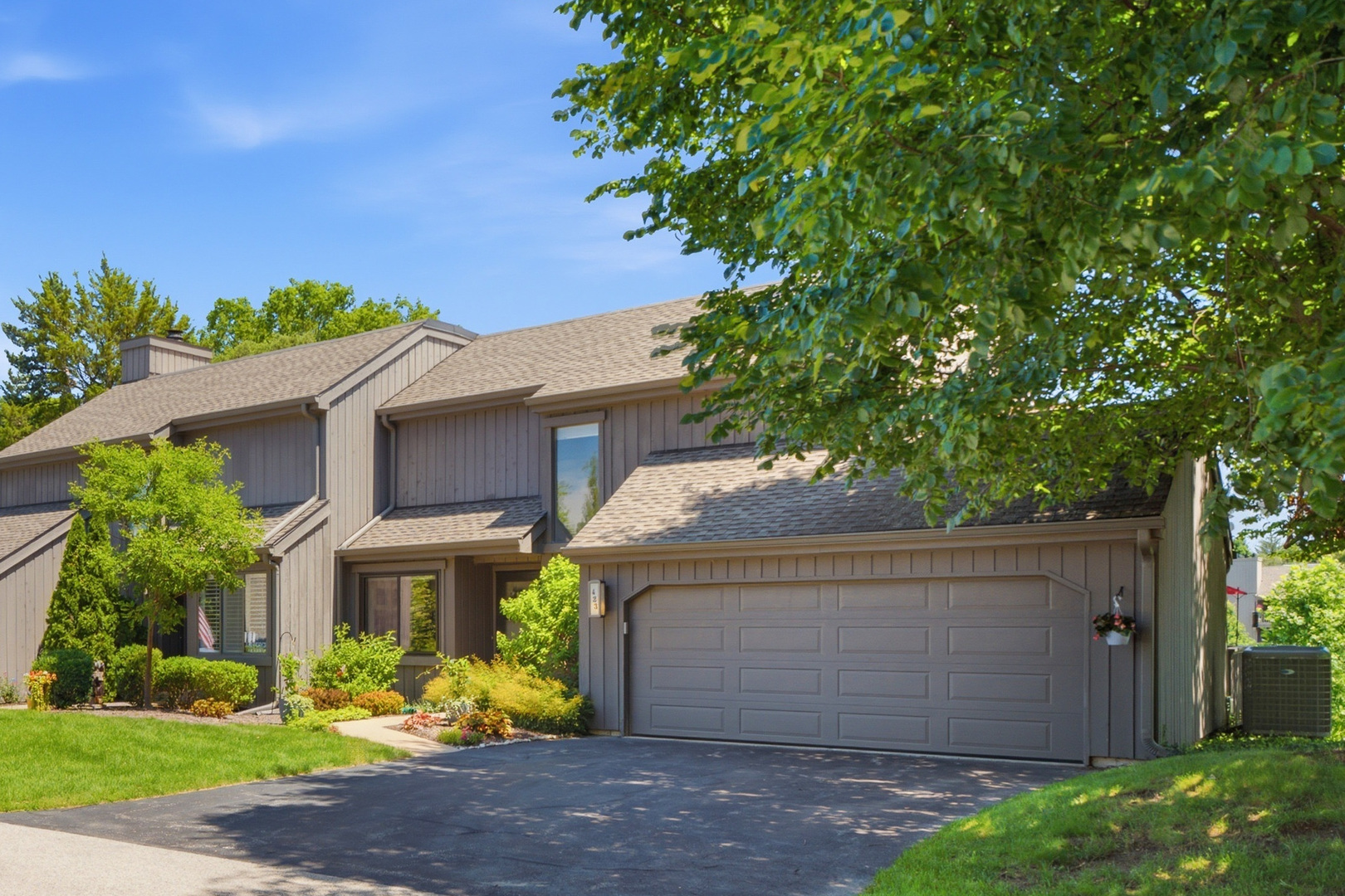 423 Deer Trail Hill
