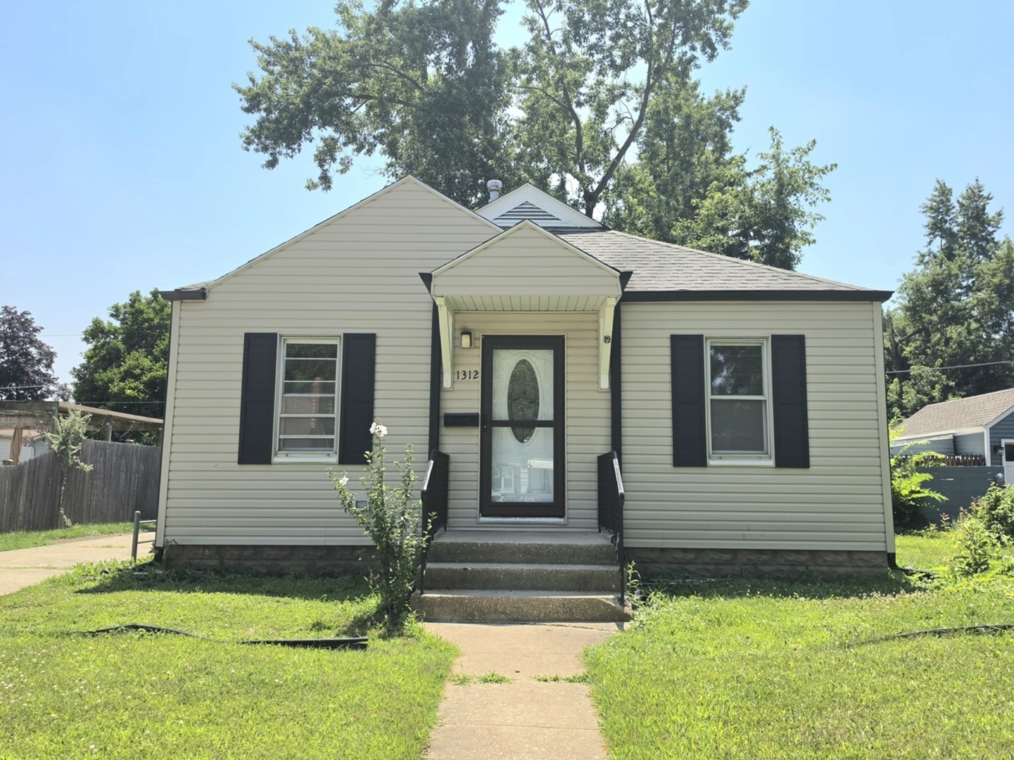 1312 Richmond Street