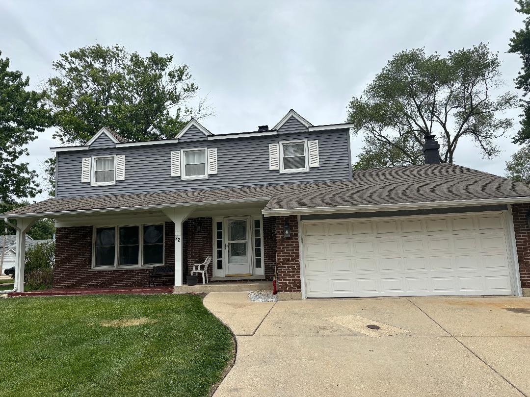 22 University Drive