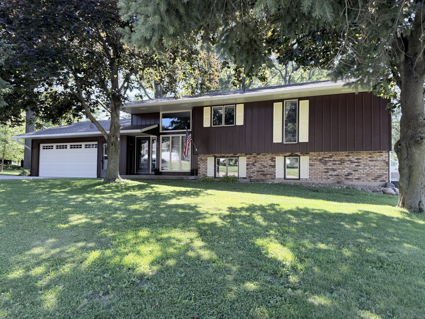 64 S Bunker Hill Road