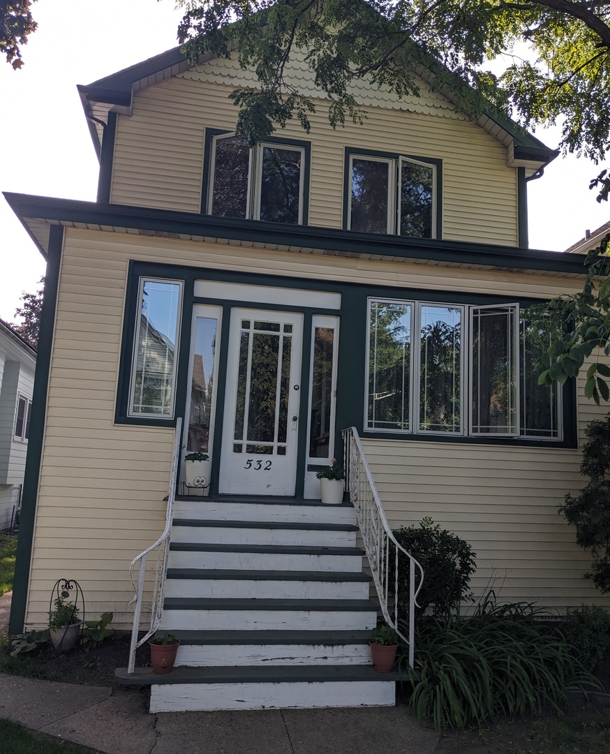 532 S Grove Avenue