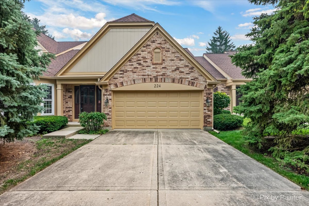 224 LORRAINE Circle