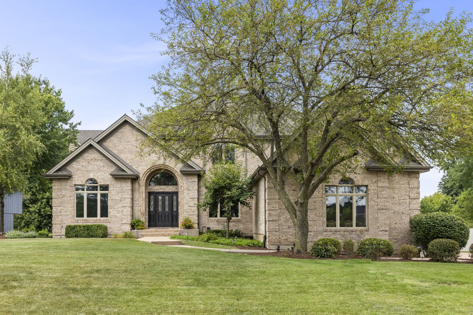 303 Cardinal Drive