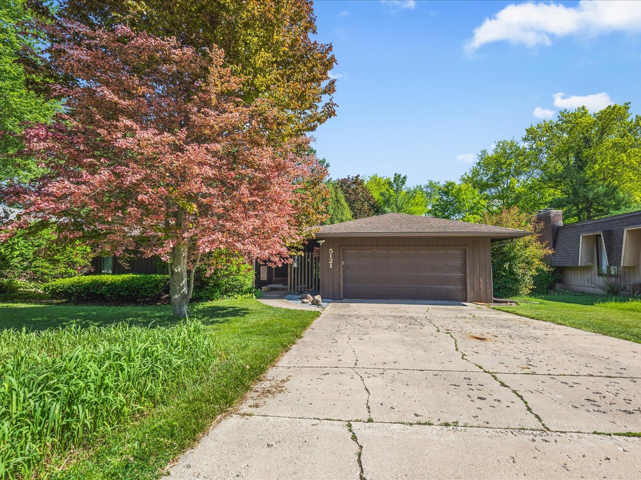 5121 Brookview Road