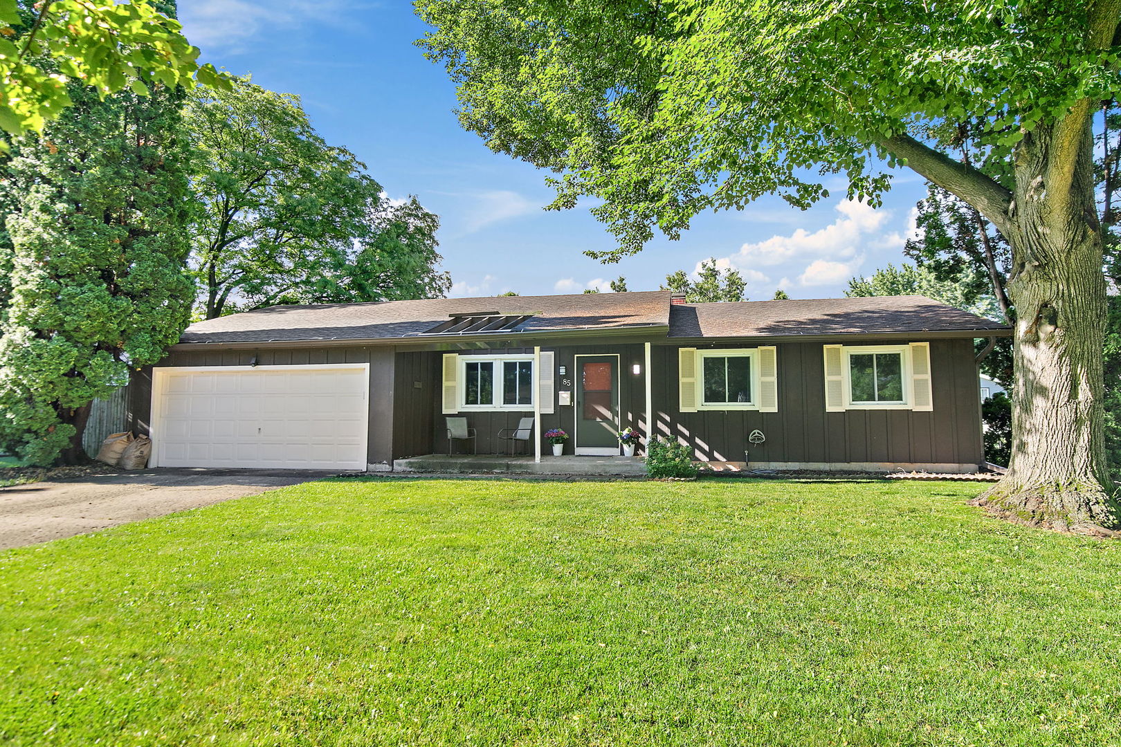 85 Sherbon Lane
