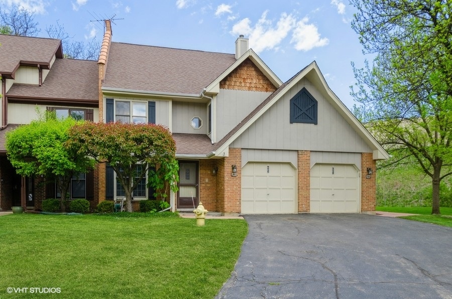 602 Country Lane