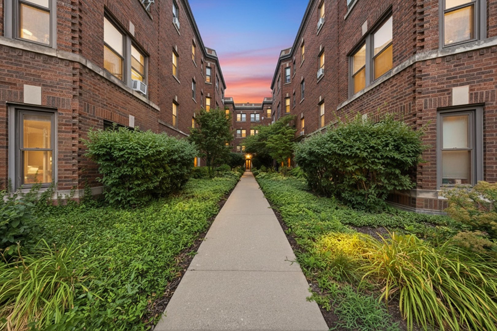 52 Forest Avenue