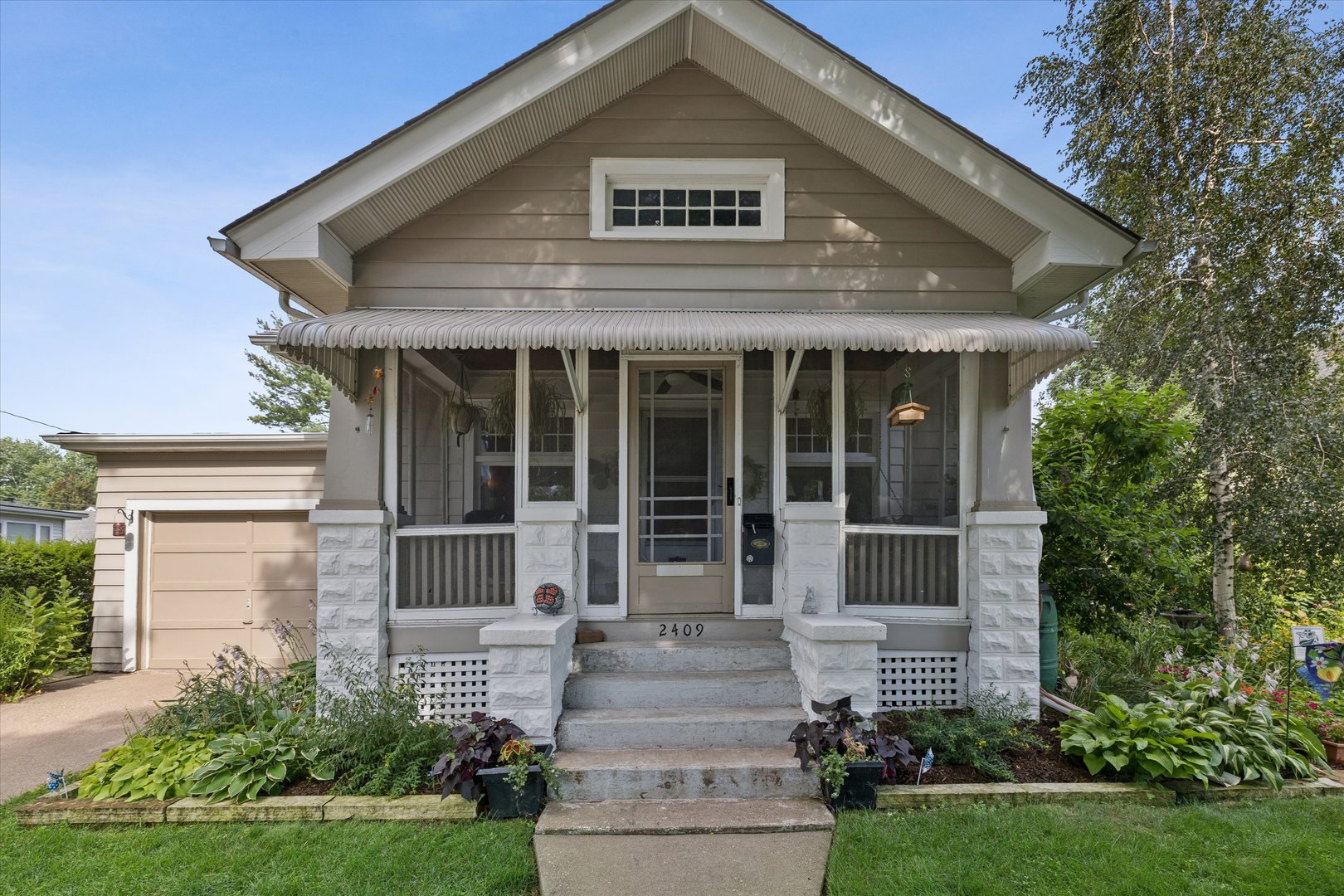 2409 Arlington Avenue