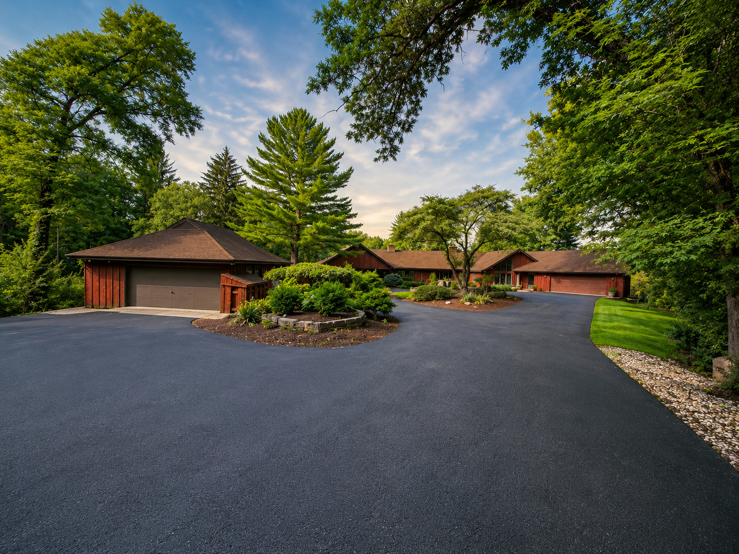 7328 Kinnikinnick Drive