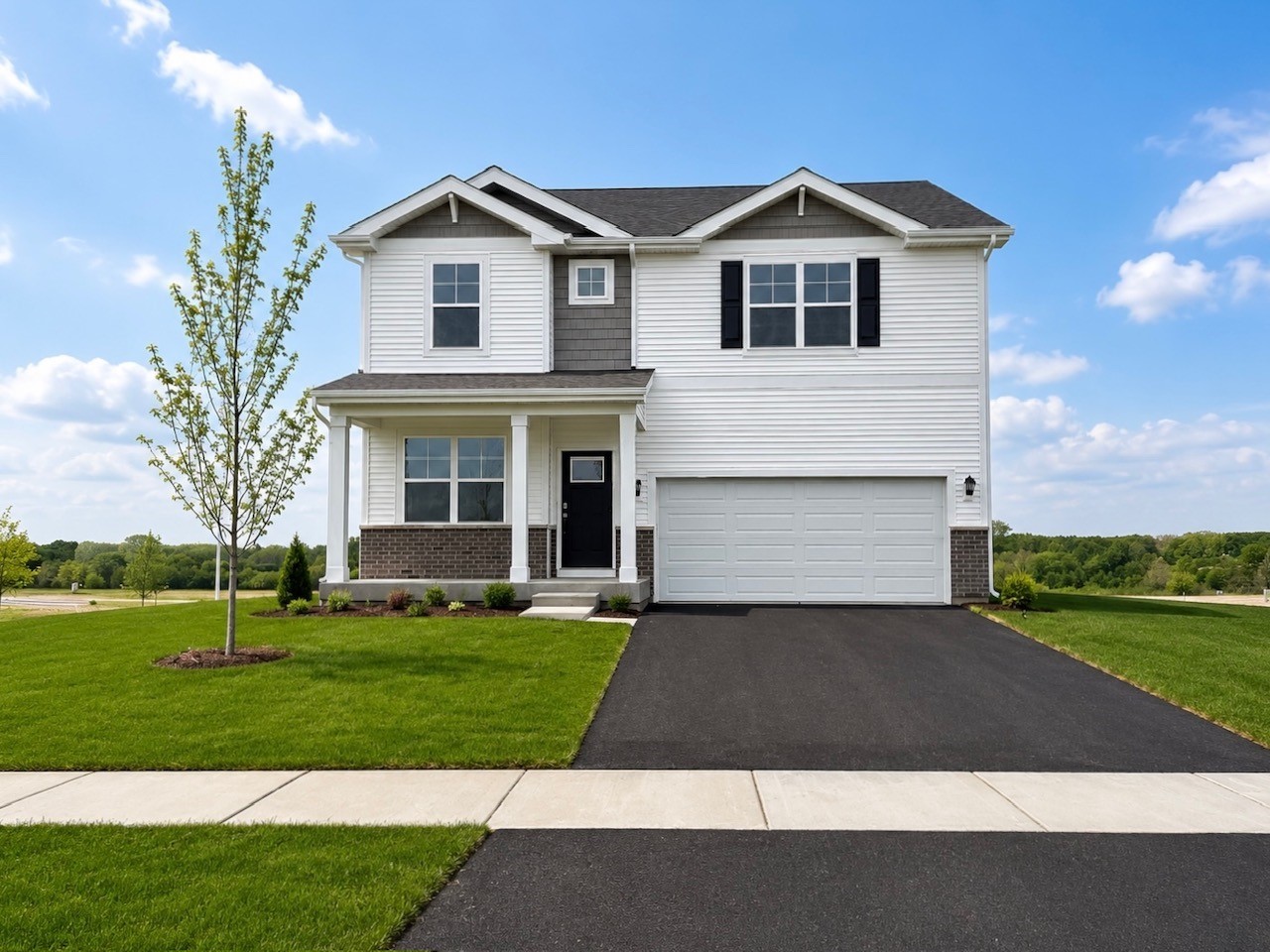 988 SAPPHIRE Lane