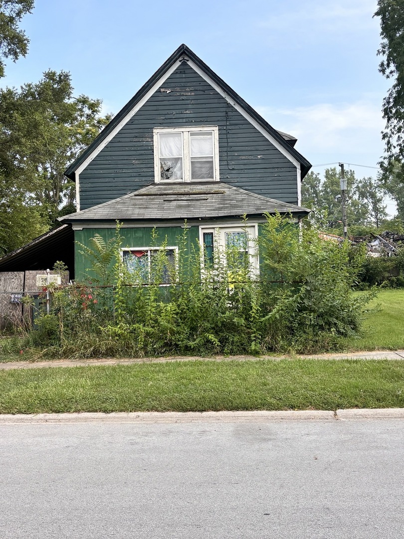 549 E 155th Street