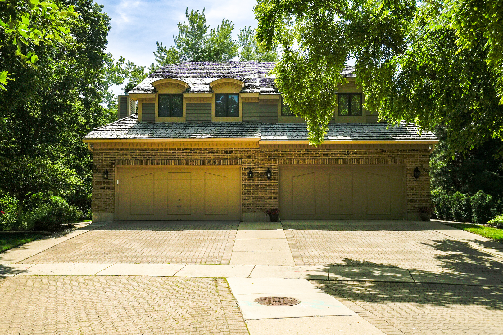 640 Walnut Oaks Drive