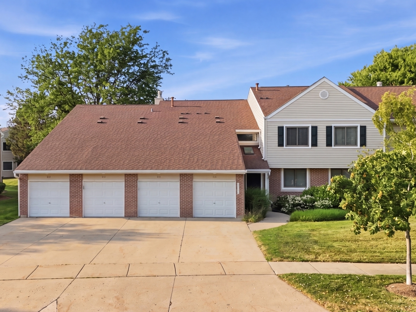 938 Hidden Lake Drive