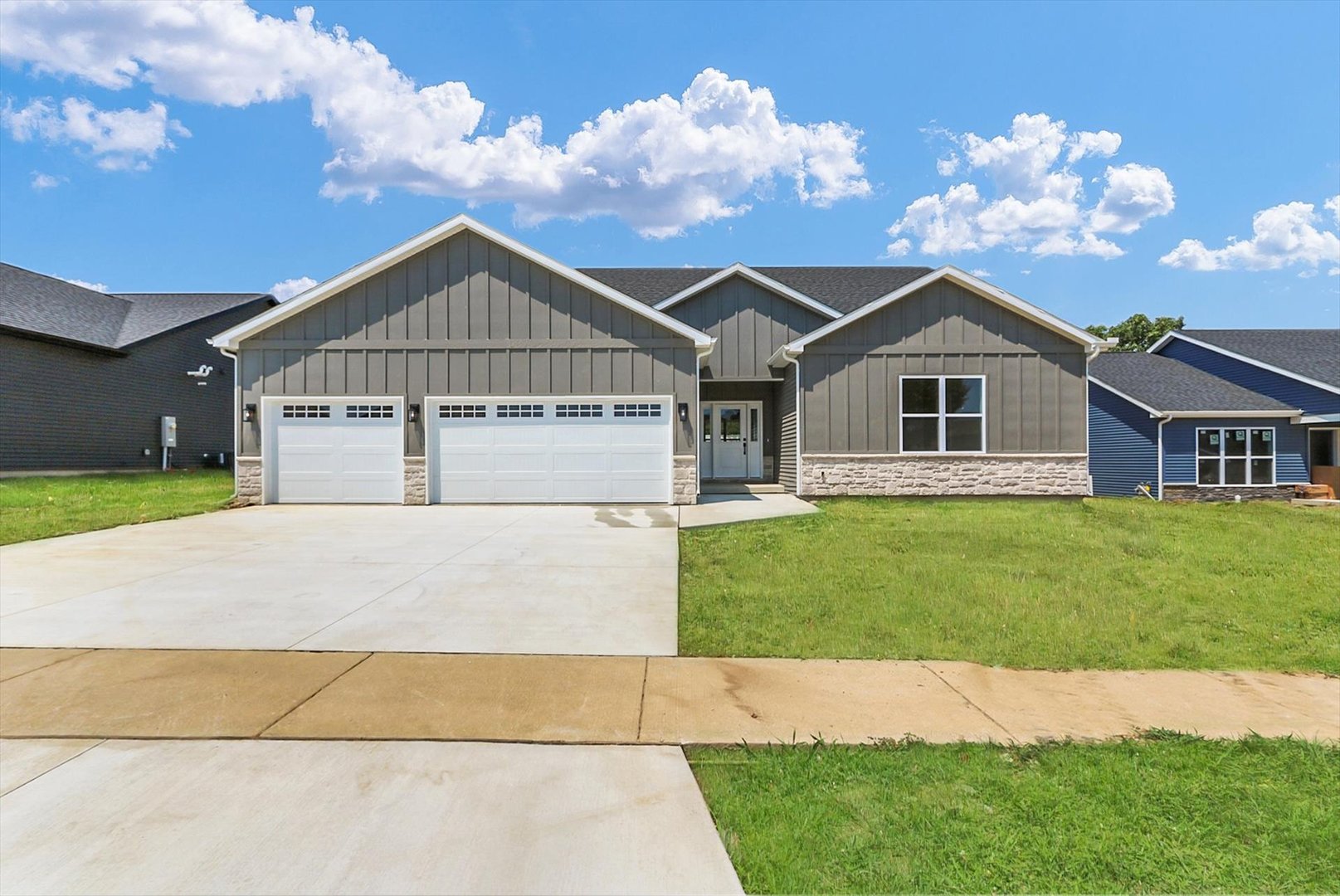 2904 Haydon Drive