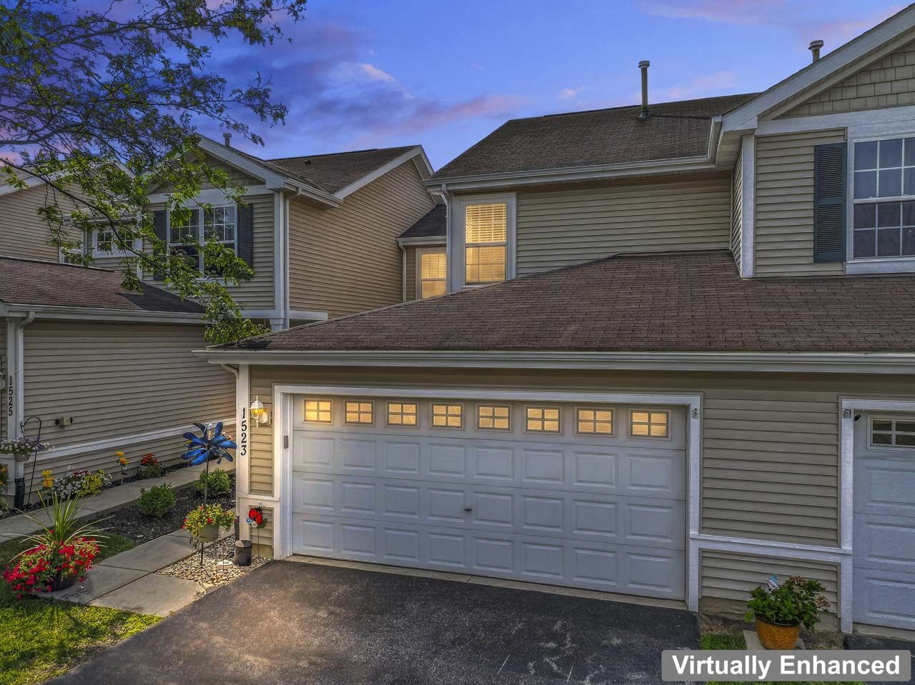 1523 W REMINGTON Lane