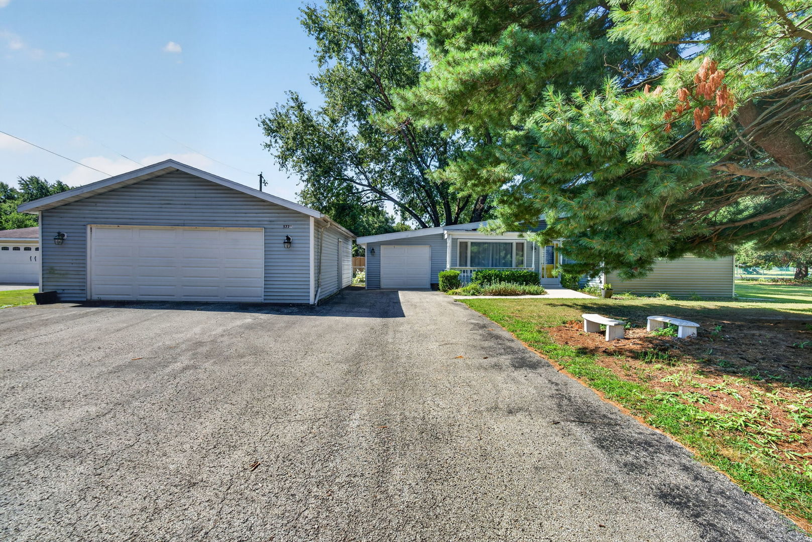 5775 Peart Road