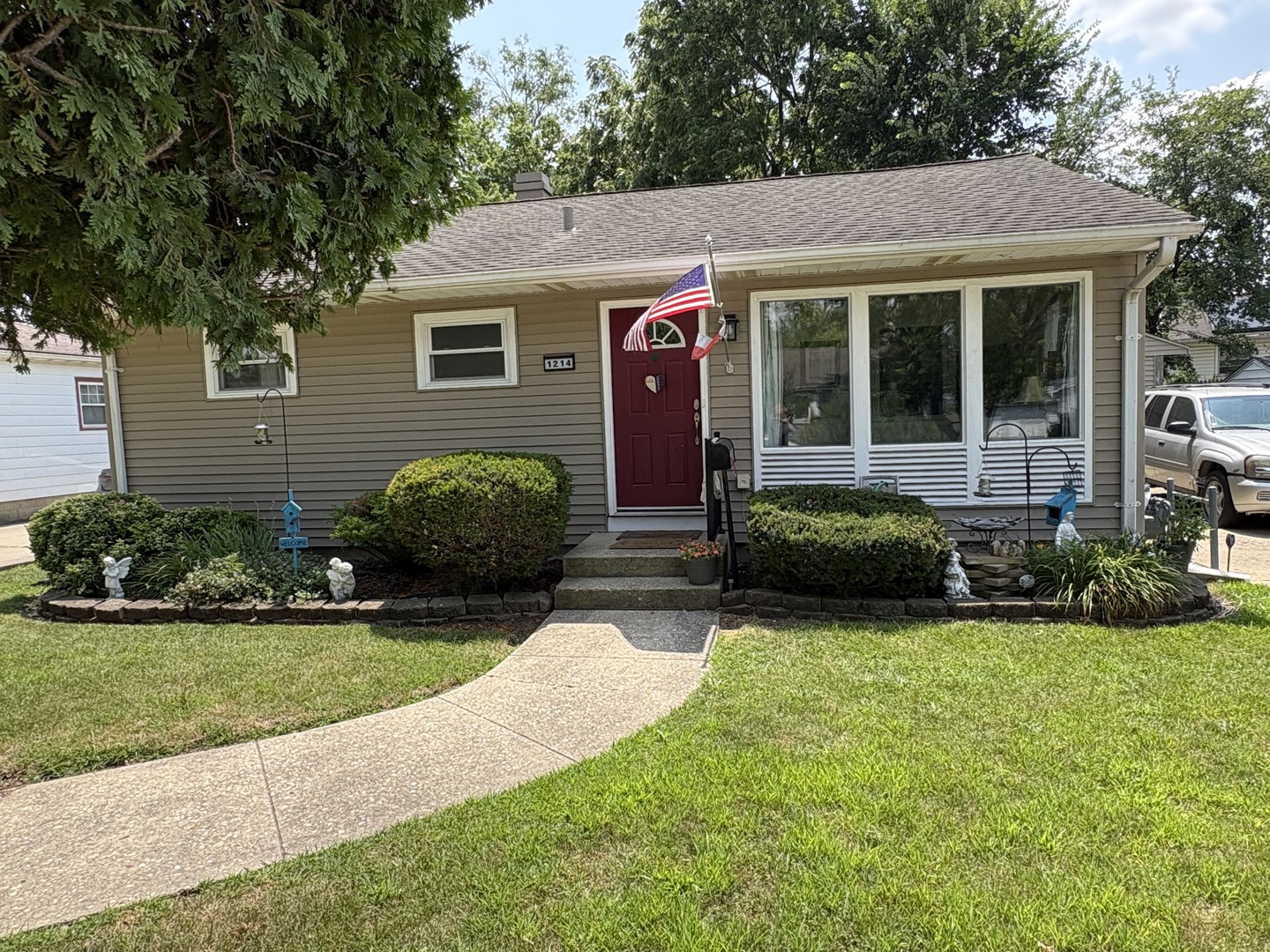 1214 Schriber Avenue