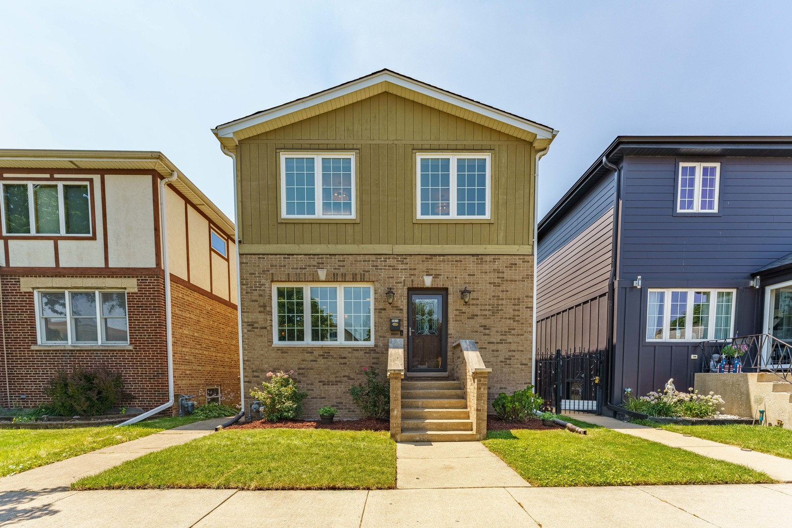 2030 N 72nd Court