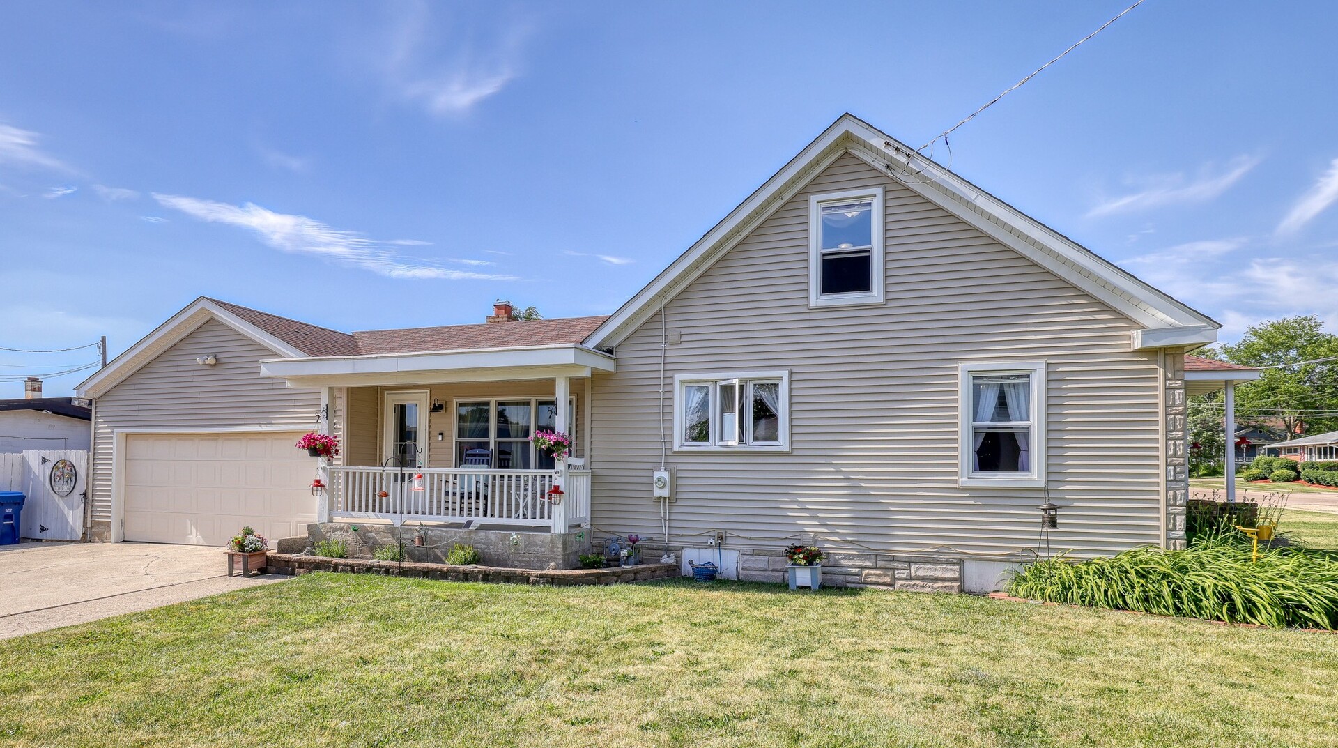 220 S First Street