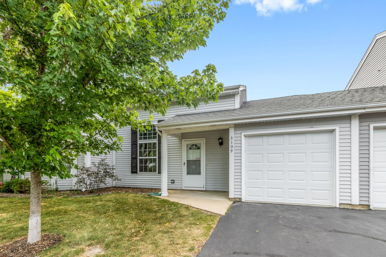 3109 Lynette Lane